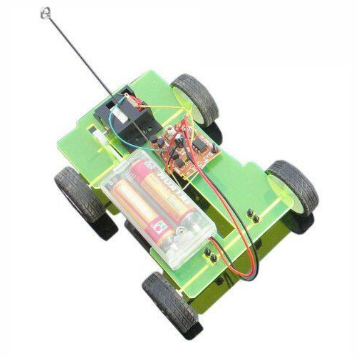 DIY Mini Battery Powered Metal Car Model Kit? (385) - Image 2